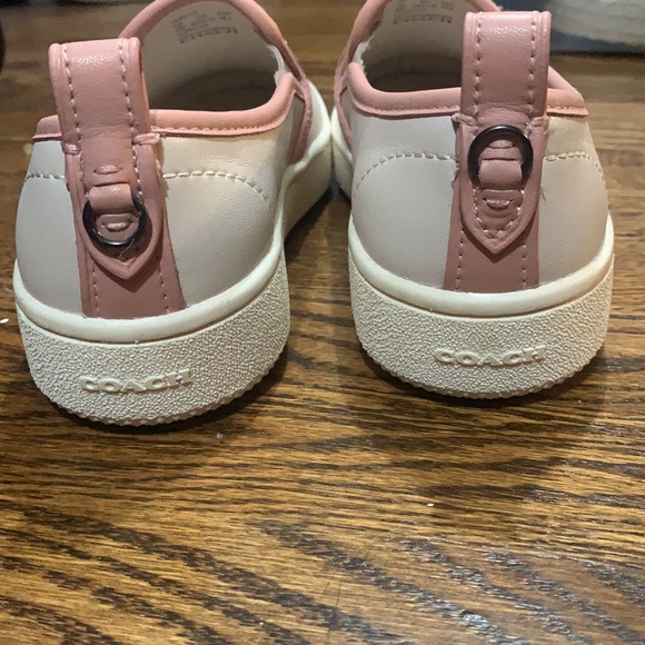 New coach slip on sneakers - Picture 3 of 4